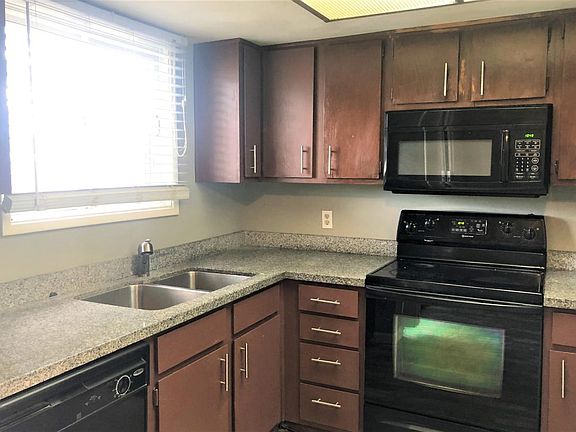3rd image of 3434 N 11th St Unit 11