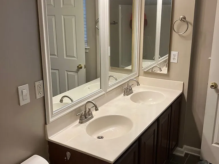 17730 Delmas Dr — Photo 18