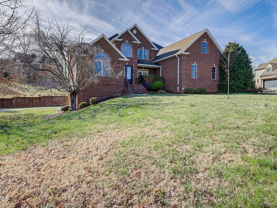 64th image of 405 Heather View Dr