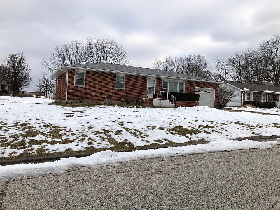 2nd image of 1804 Dawson Pl