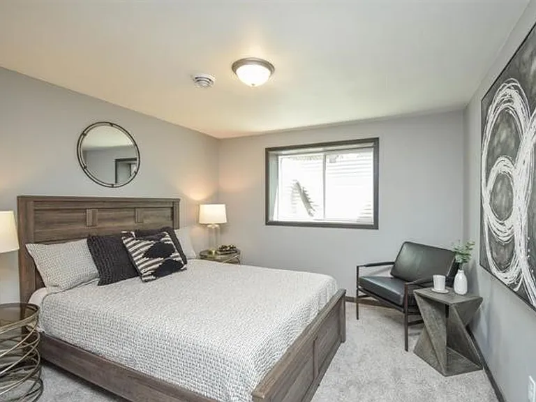 416 E Cairos Pl — Photo 9