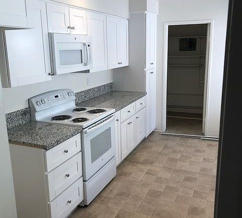 2nd image of 4172 Genesee Ave