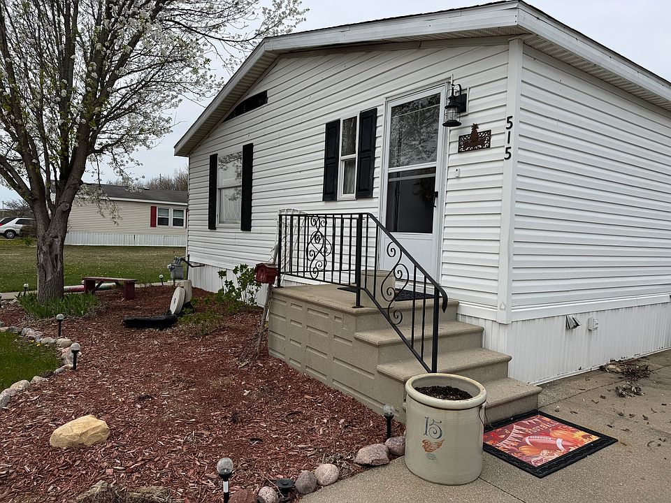 1st image of 515 Michael Ln