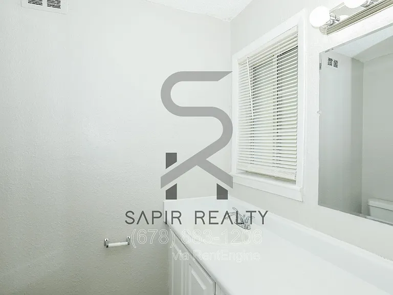 2065 Alison Ct SW #6 — Photo 11