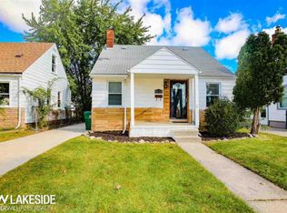 14751 Jacob Ave, Eastpointe, MI 48021