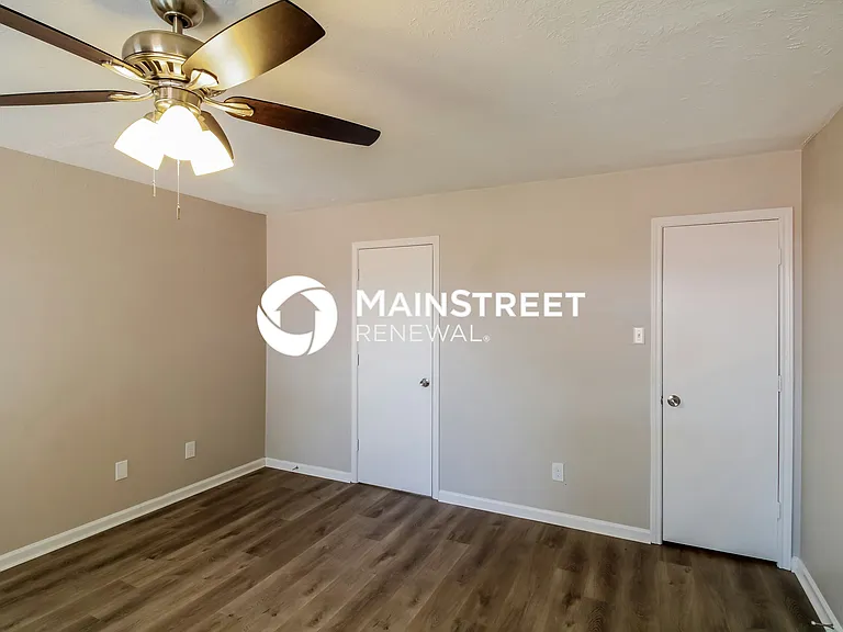 Main Bedroom