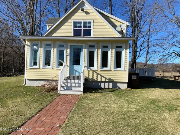 13 Butcher Lane, Shushan, NY 12873