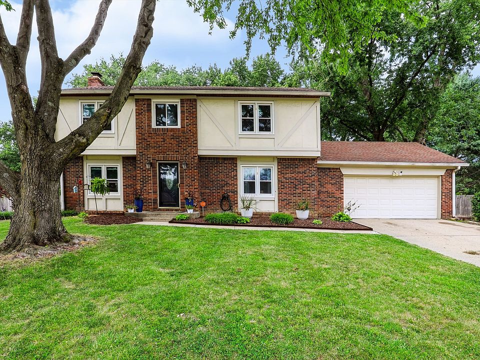 1st image of 730 Queenswood Dr