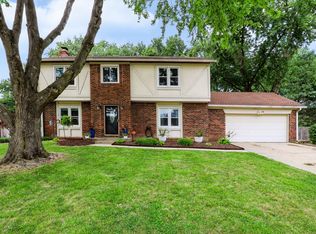 730 Queenswood Dr, Indianapolis, IN 46217