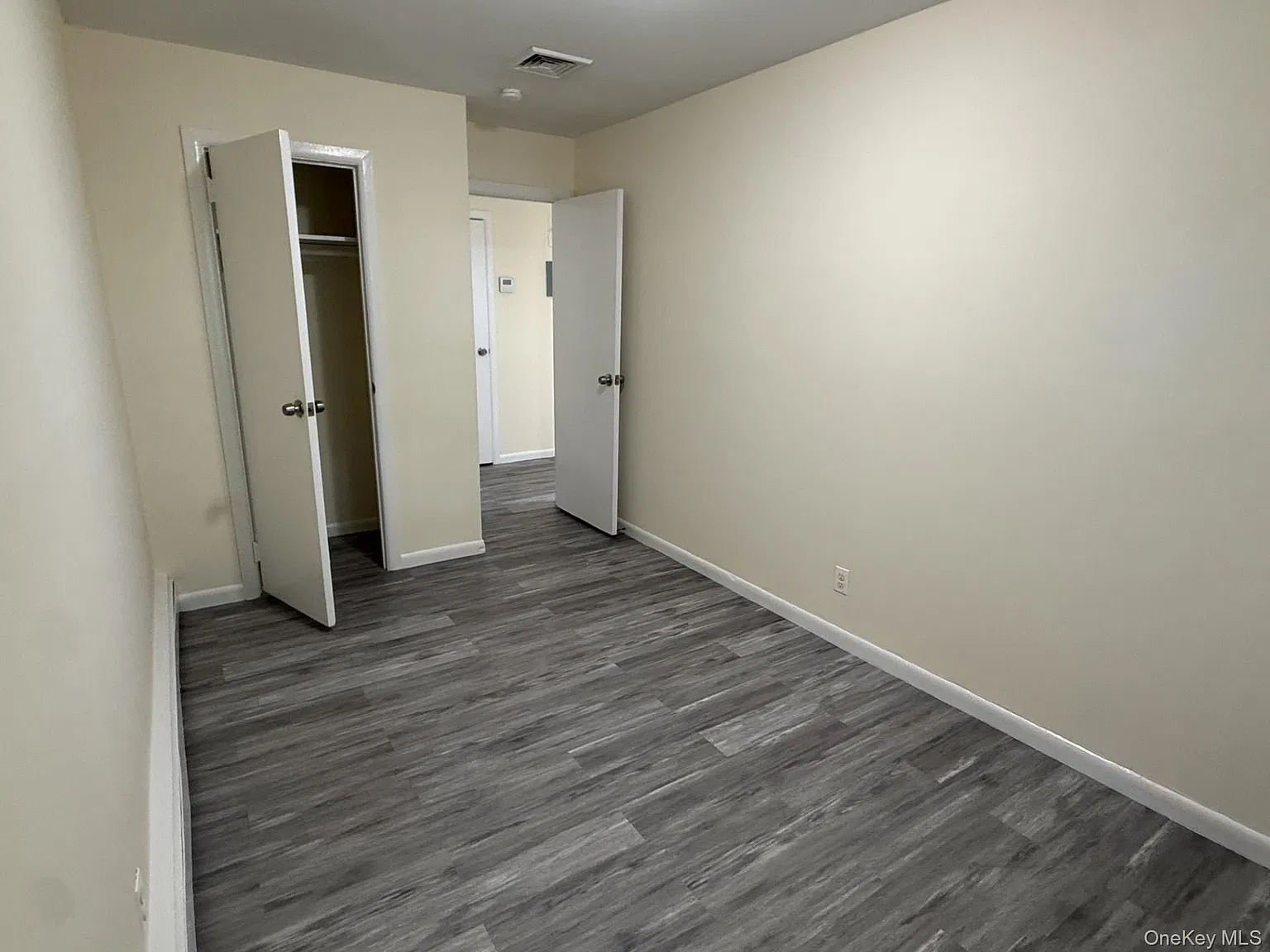 2 bed, 1.0 bath, 800 sqft, $2,950 — Photo 4