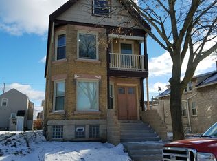 1124 N 14th St #A, Milwaukee, WI 53233