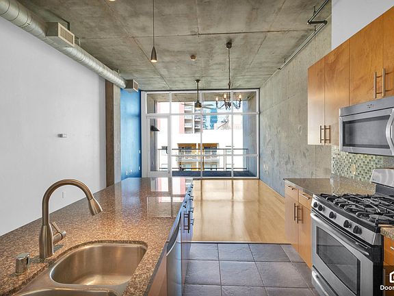 3rd image of 1025 Island Ave Unit 607