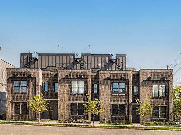 3rd image of 2000 S Hamilton Rd #2
