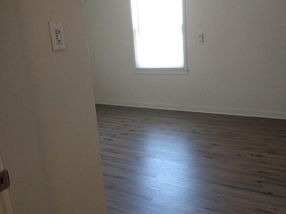 4th image of 226 N Fremont Ave