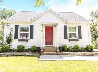 236 S Thorncrest Ave, Creve Coeur, IL