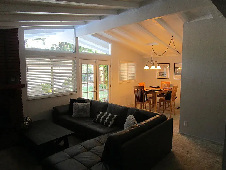 10638 Danube Ave — Photo 11