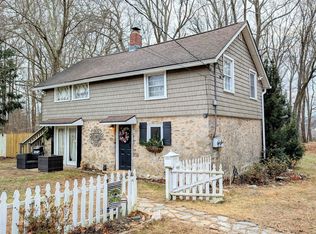 1 Sherry Dr, East Hampton, CT 06424