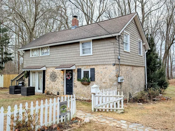 1 Sherry Drive, East Hampton, CT 06424