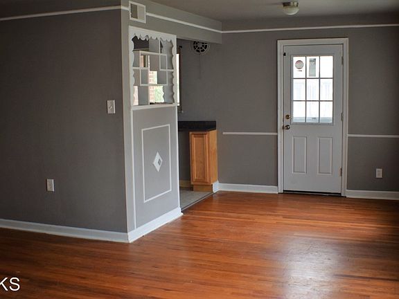 3rd image of 3001 W Tower Ave APT 2
