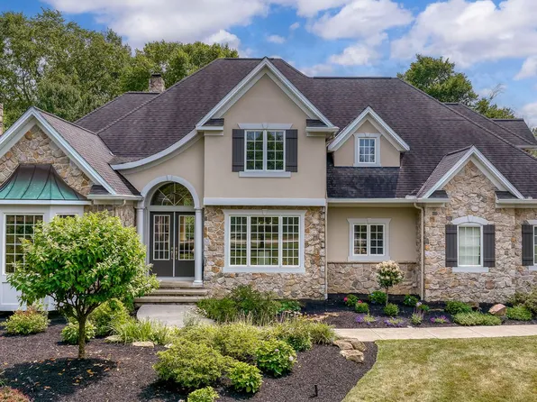 39420 Cortina Cir, Solon, OH 44139