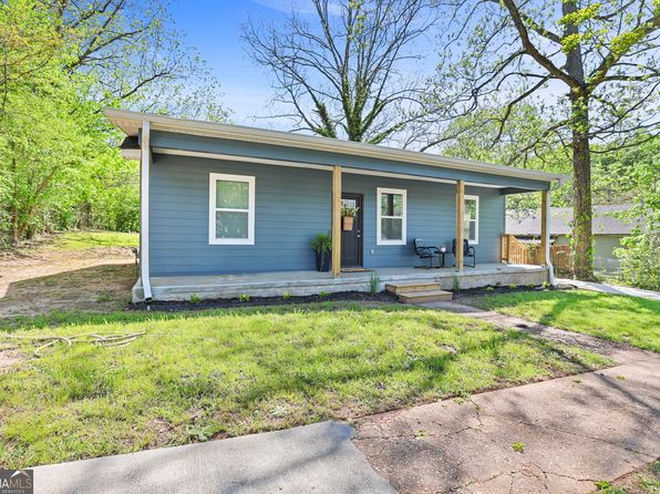 201 Baugh Ave, Hogansville, GA 30230