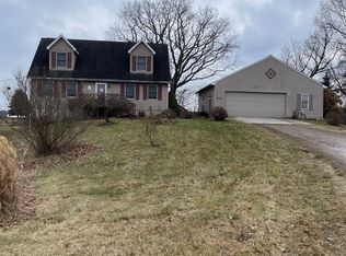 415 Barron Rd, Ortonville, MI 48462