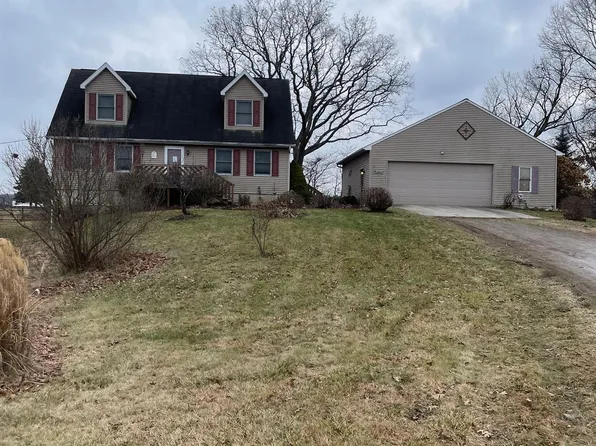 415 Barron Rd, Ortonville, MI 48462