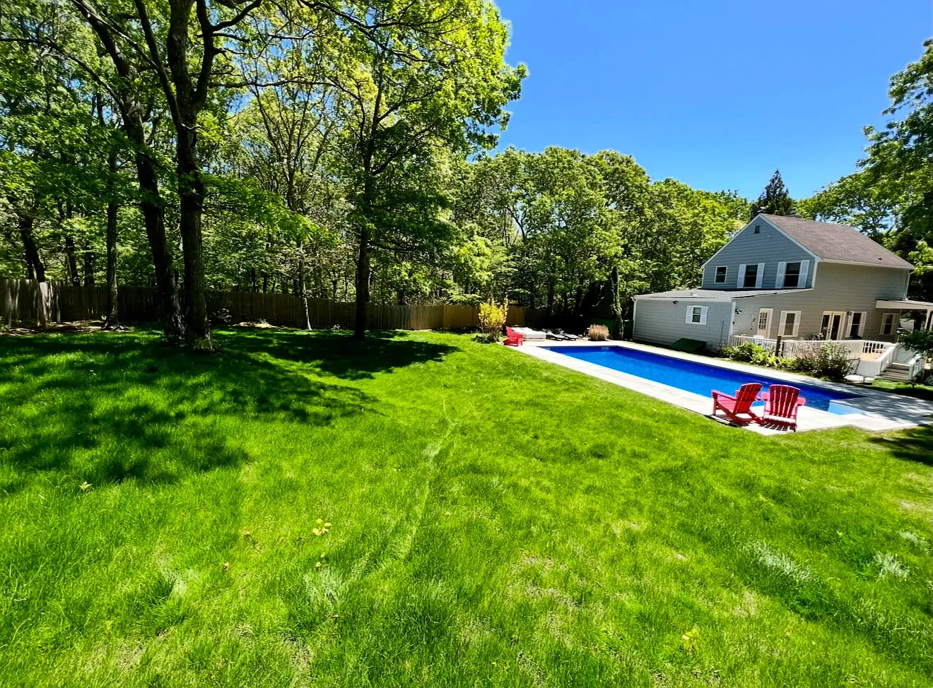 Charming East Hampton Oasis | Prime Location | Privacy & Pool — Photo 3