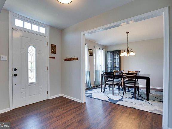 2nd image of 10500 Winged Elm Cir