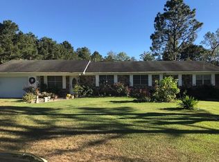 624 Sophia Sutton Rd, Prentiss, MS 39474