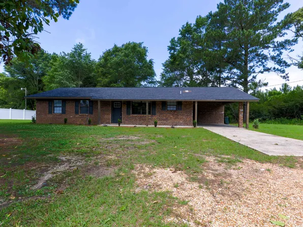 117 Dennis Knight Rd, Collins, MS 39428