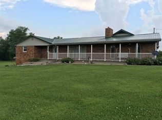 269 S State Road 57, Oakland City, IN 47660