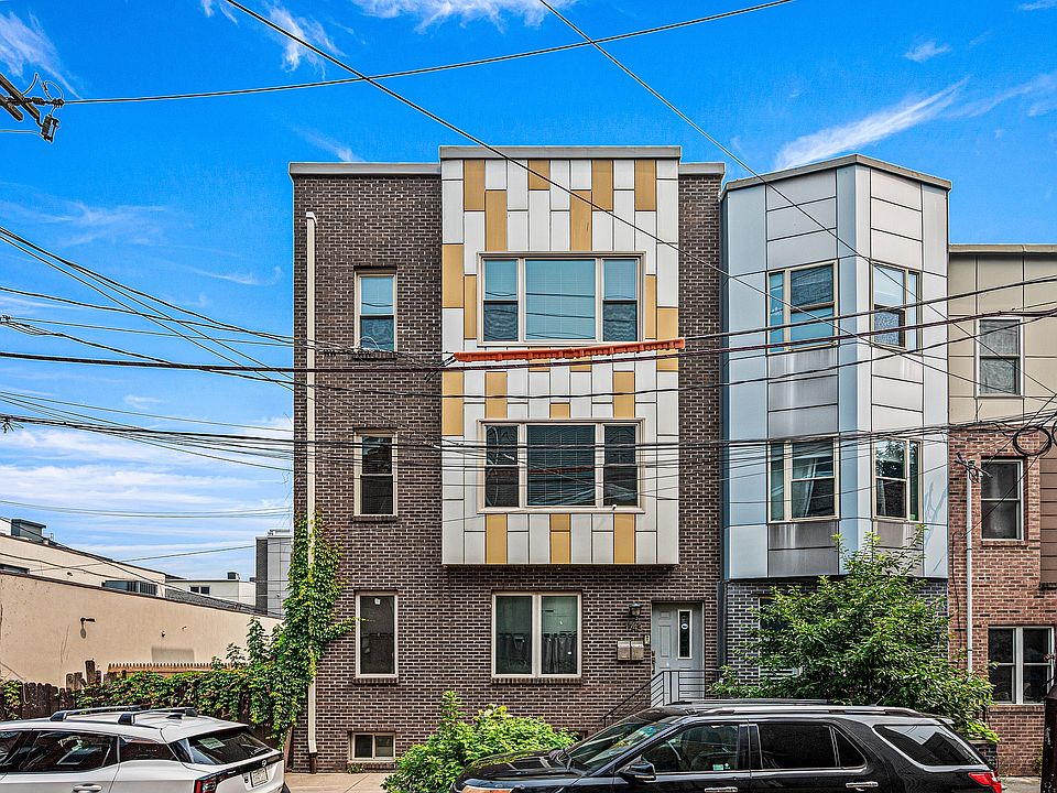 1st image of 1743 Cambridge St #B