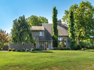 3075 Grove Ct, Saline, MI 48176