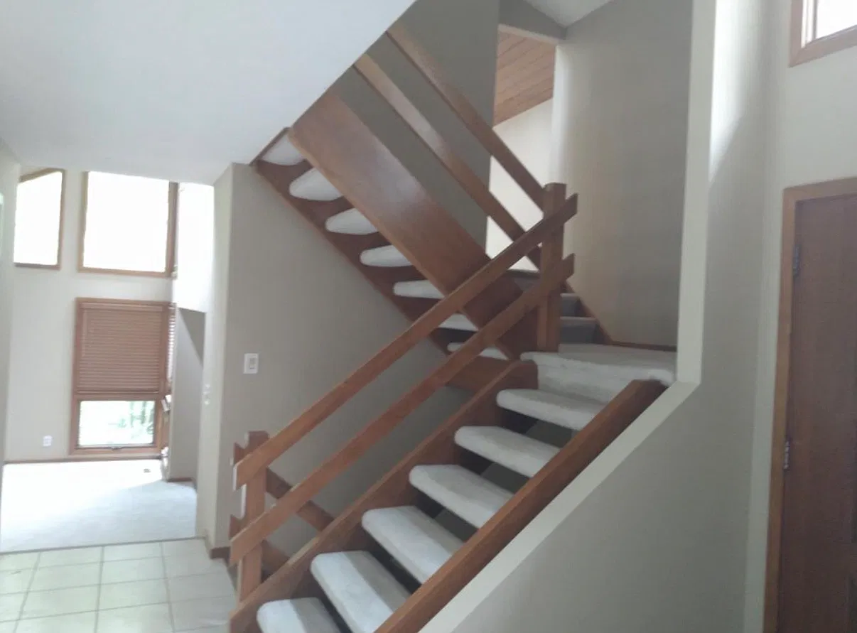 5 bed, 4450 sqft, $3,595 — Photo 2