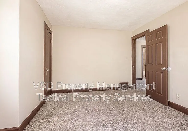 19101 Nitra Ave — Photo 13