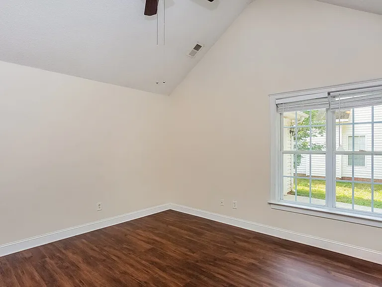 13438 Glencreek Ln — Photo 4