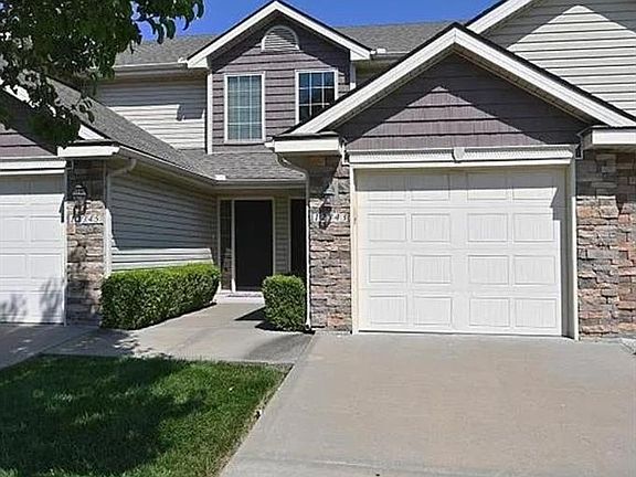 2nd image of 12343 NW Hunter Dr