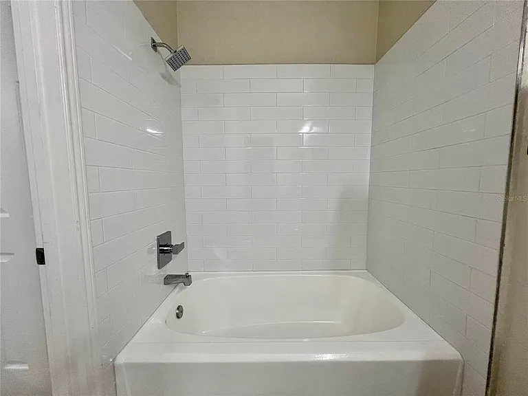 4323 Bayside Village Dr #202 — Photo 19