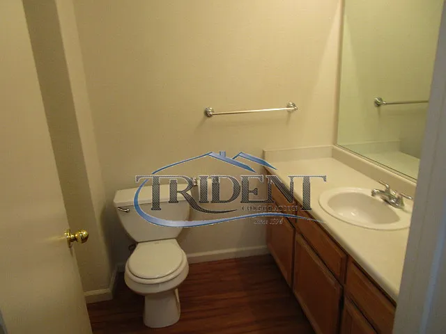 1070 Arbor Dr — Photo 12