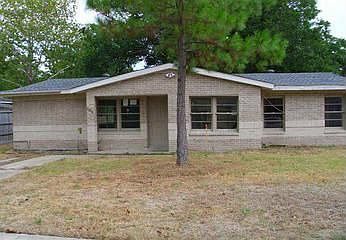 1st image of 2935 Klondike Dr