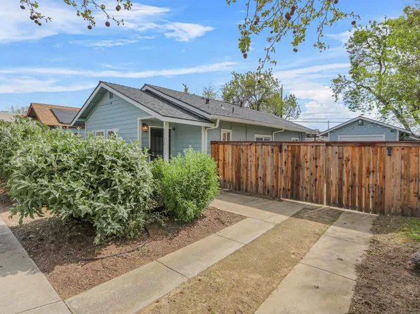4532 11th Ave, Sacramento, CA 95820