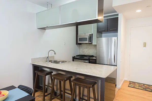 Sold by Compass | media 9