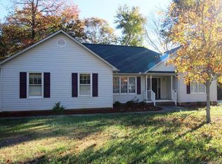 303 N Deerfield Cir, Salisbury, NC 28147