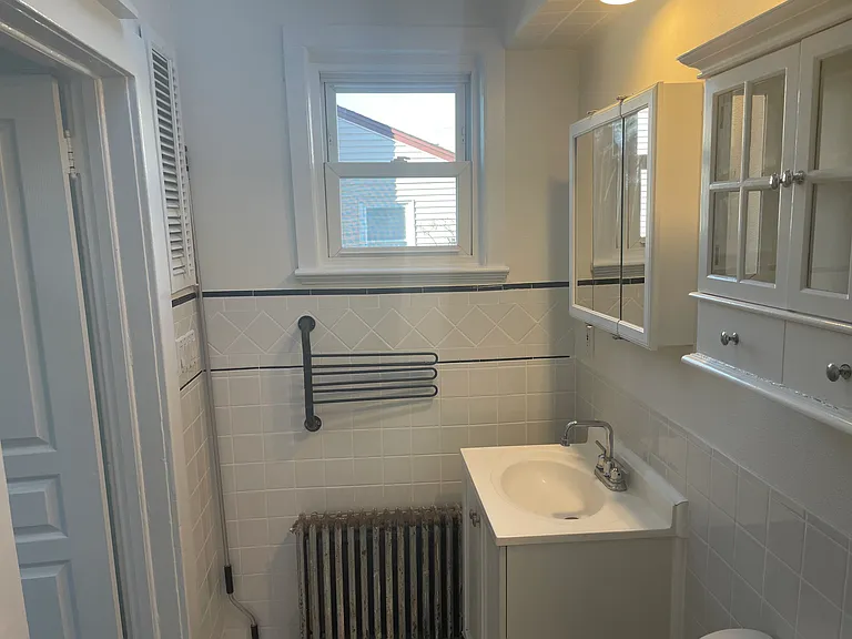 120 S 2nd St #1 — Photo 13
