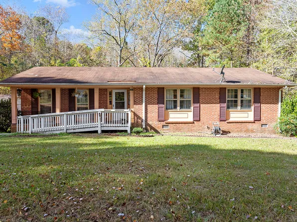 1113 Pete Smith Rd, Louisburg, NC 27549