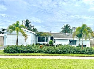 424 Gulf Rd, North Palm Beach, FL 33408