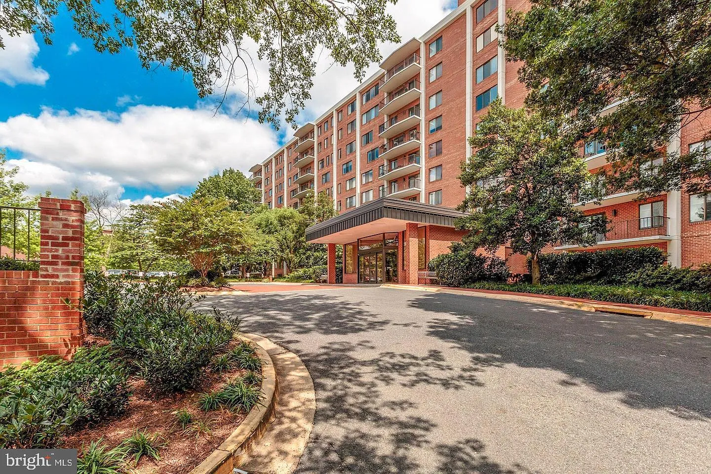 1 bed, 1.5 bath, 1515 sqft, $4,500 — Photo 1