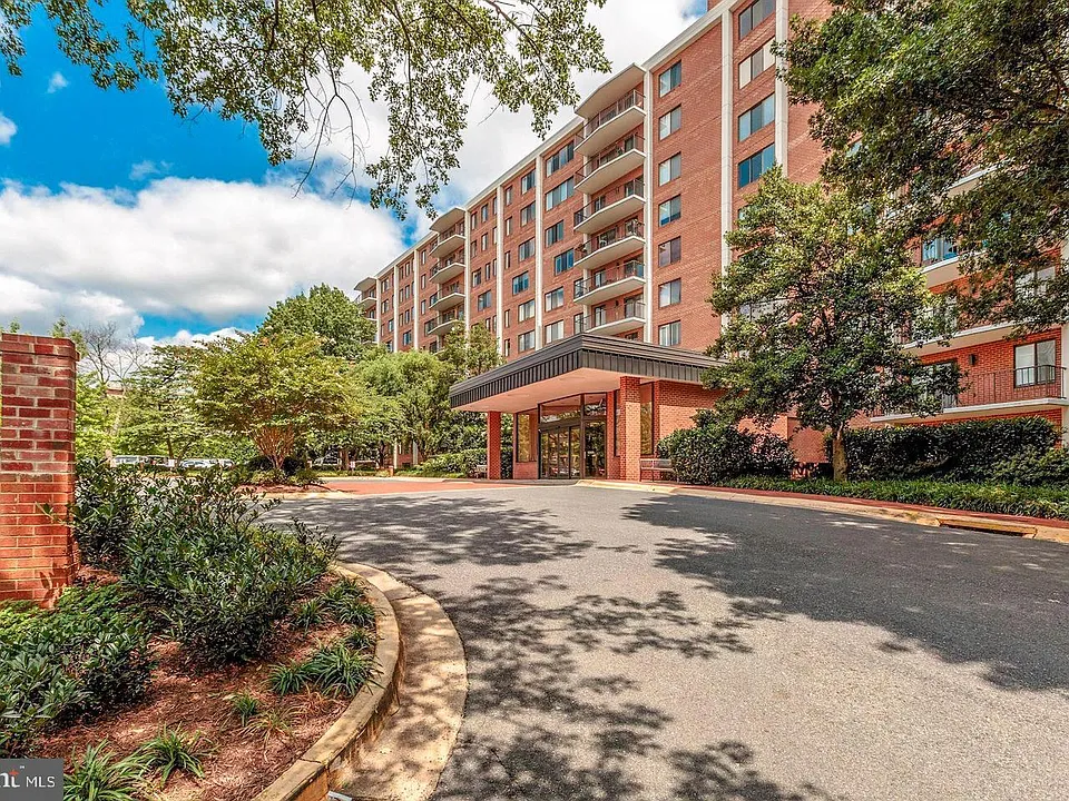 3101 New Mexico Ave NW #1112