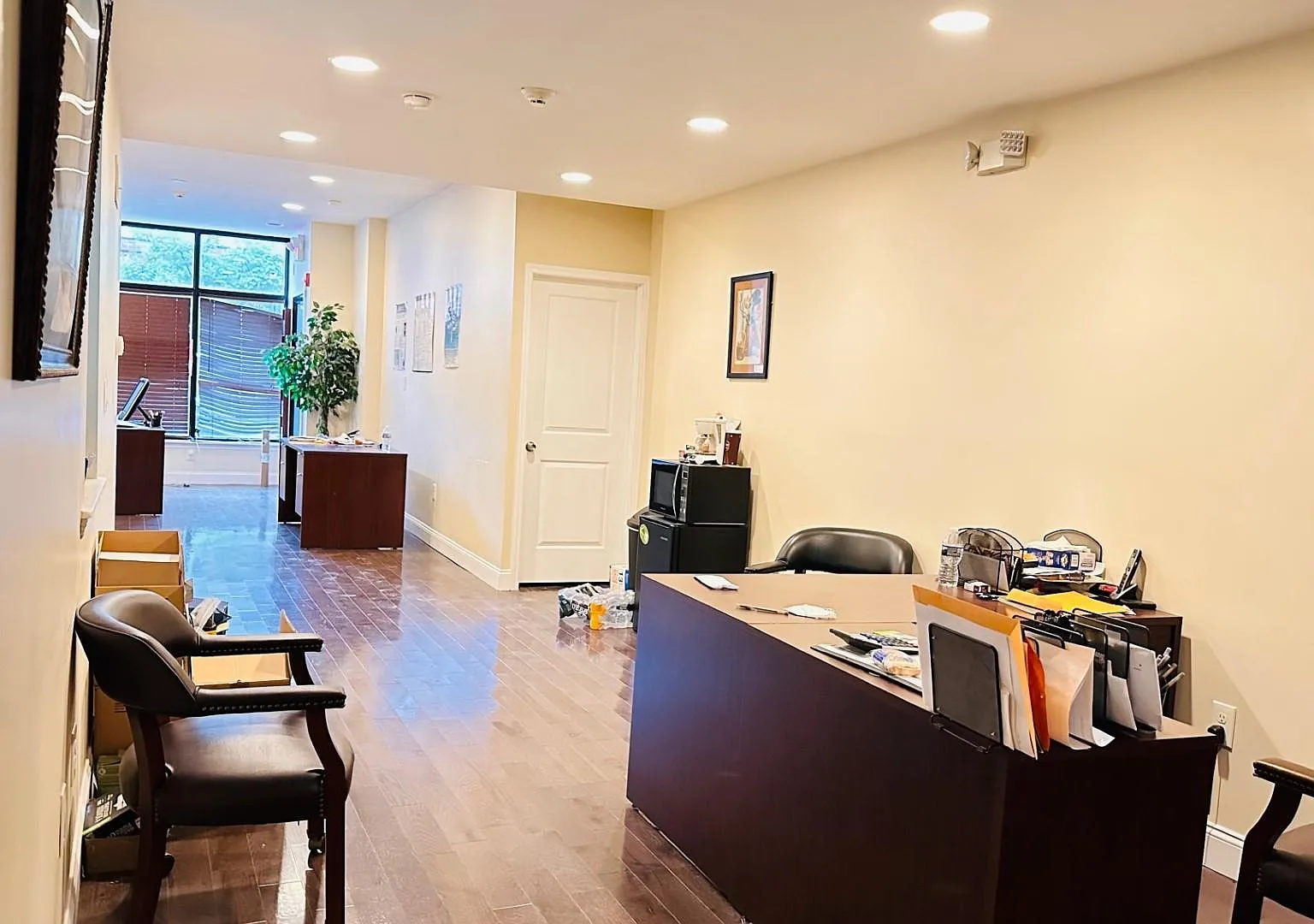 Studio, 1000 sqft, $1,750 — Photo 1